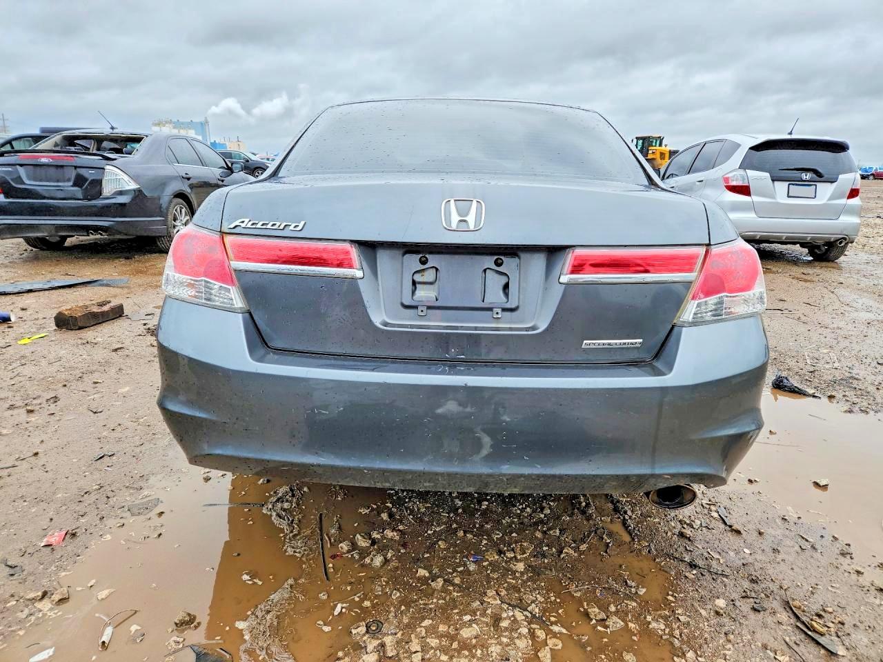 2011 HONDA ACCORD SE photo 11