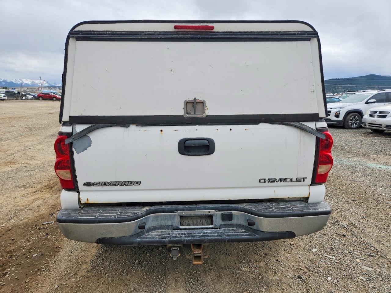 2005 CHEVROLET SILVERADO K1500 photo 11