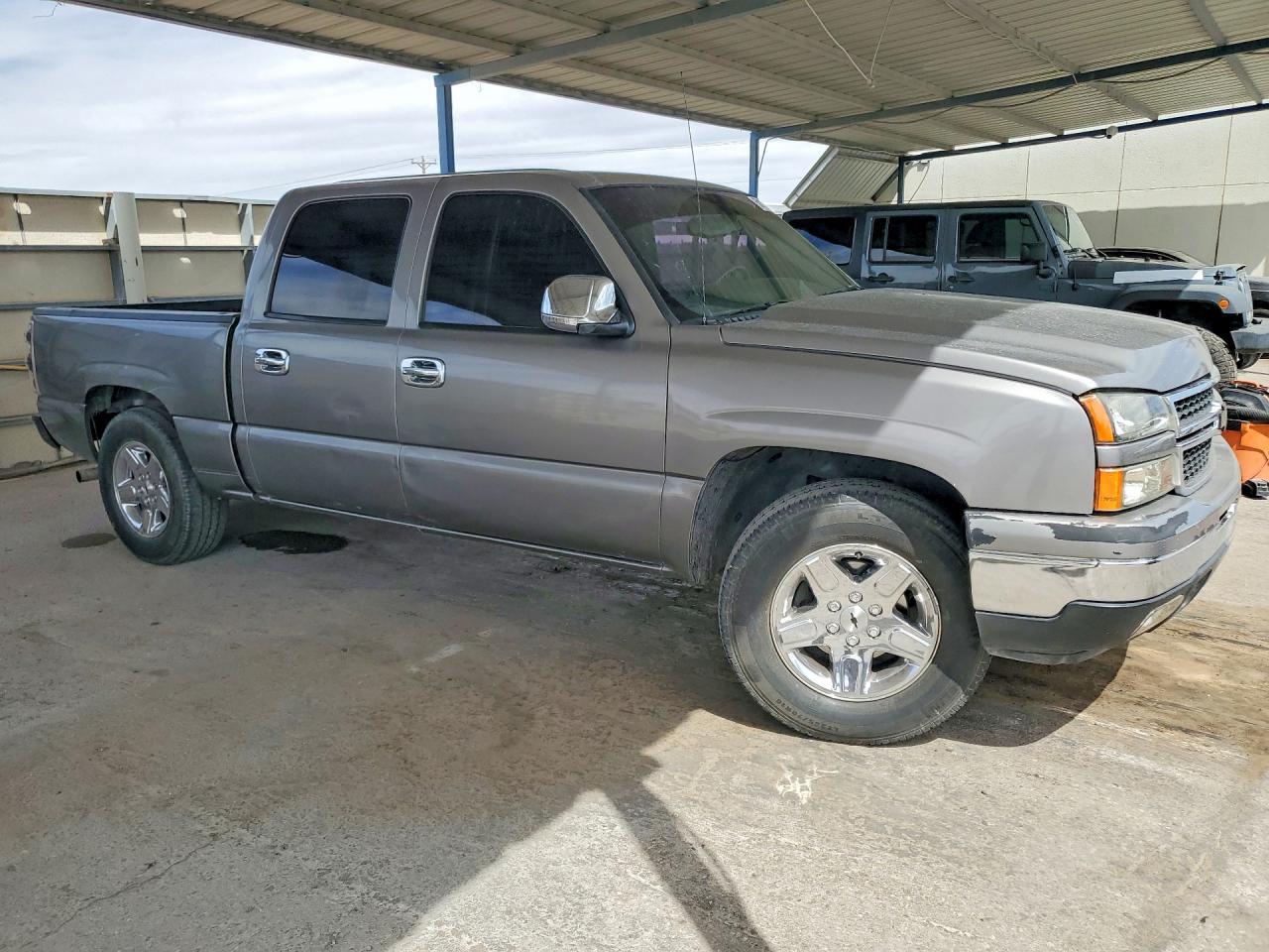 2007 CHEVROLET SILVERADO C1500 CLASSIC CREW CAB photo 7