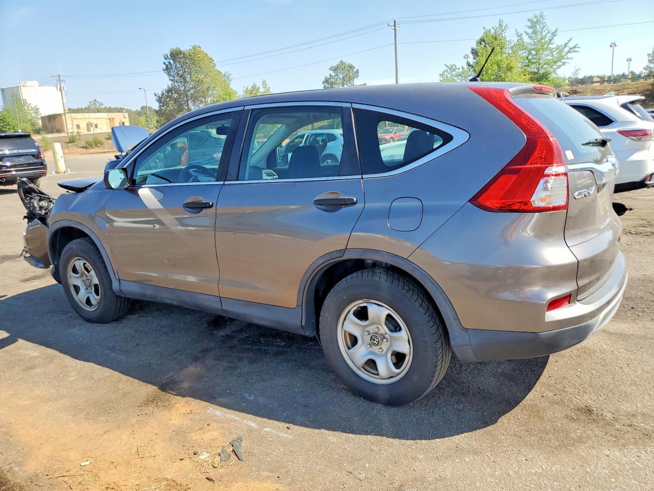 2015 HONDA CR-V LX photo 4