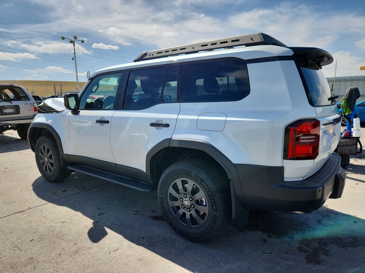 2025 TOYOTA LAND CRUISER BASE photo 3