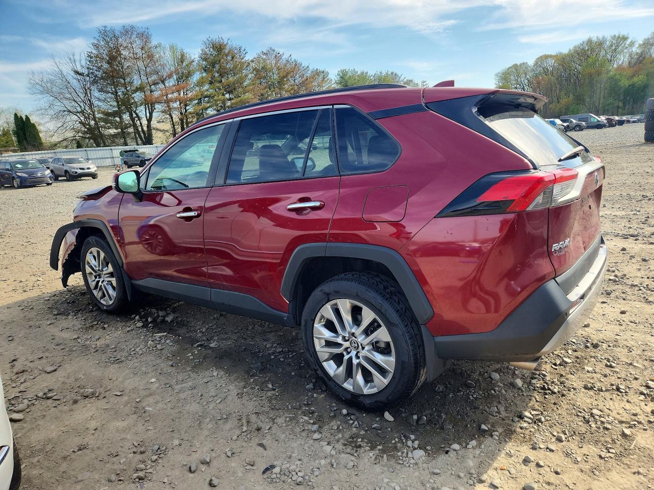 2019 TOYOTA RAV4 LIMITED photo 3