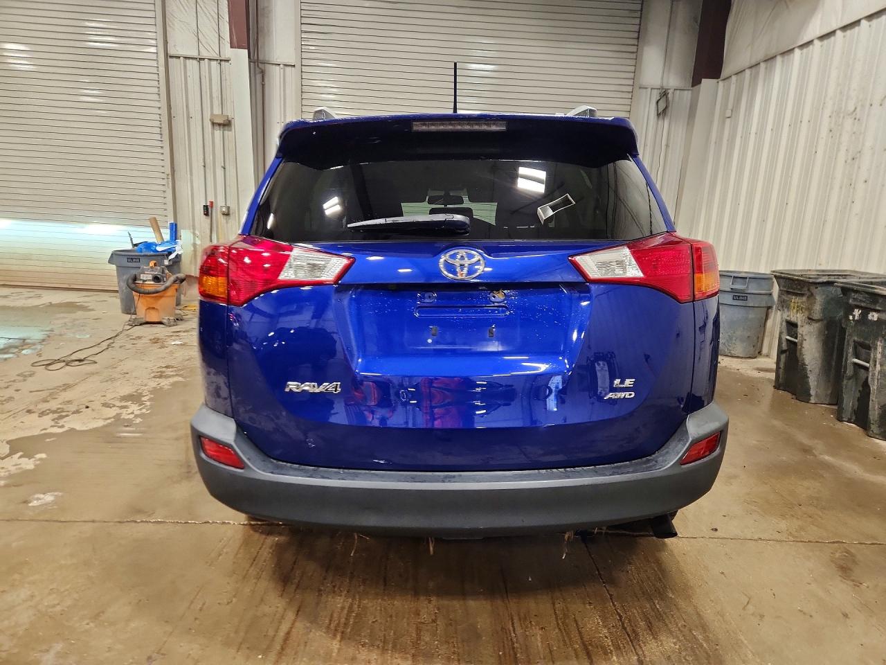 2015 TOYOTA RAV4 LE photo 11