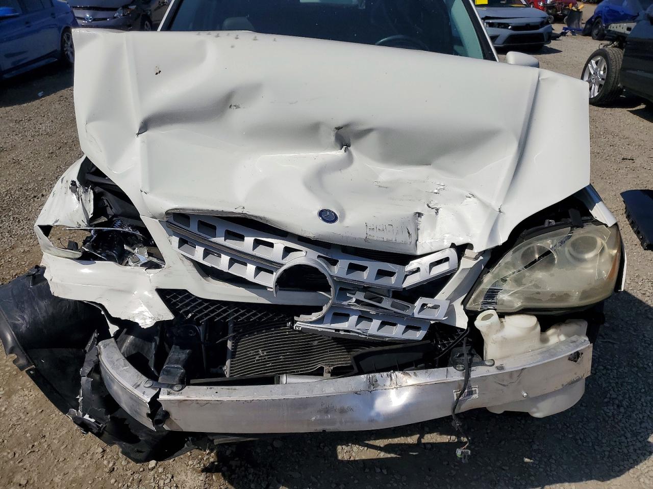 2011 MERCEDES-BENZ ML 350 photo 34