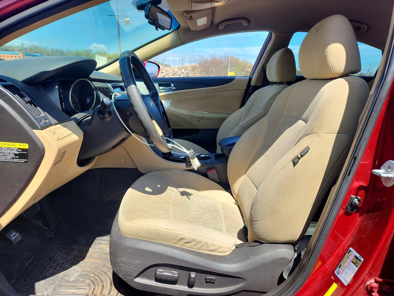 2013 HYUNDAI SONATA GLS photo 13