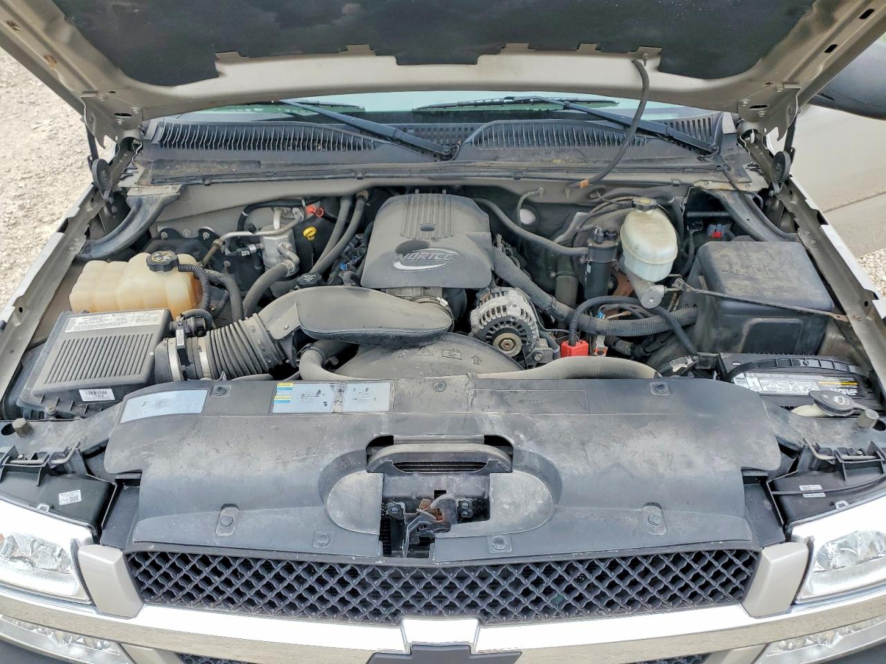 2004 CHEVROLET SILVERADO C1500 photo 31