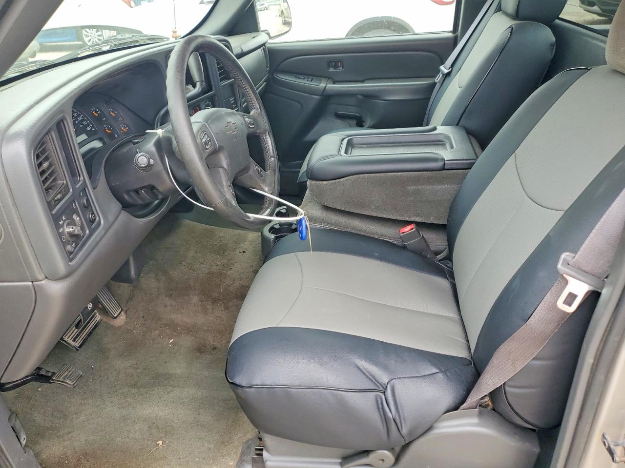 2004 CHEVROLET SILVERADO C1500 photo 19