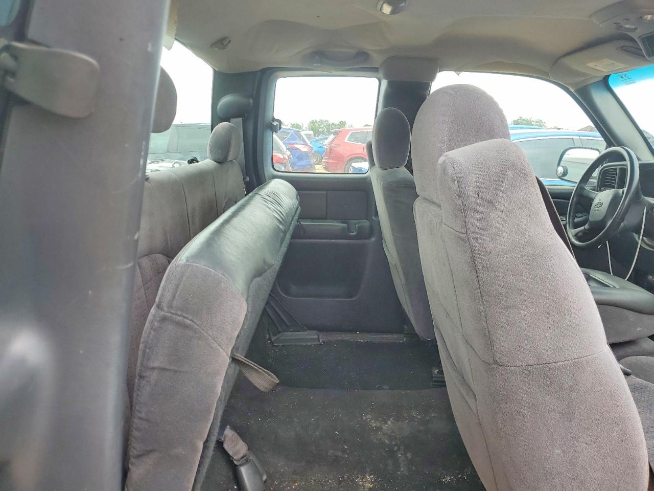 2002 CHEVROLET SILVERADO C1500 photo 19