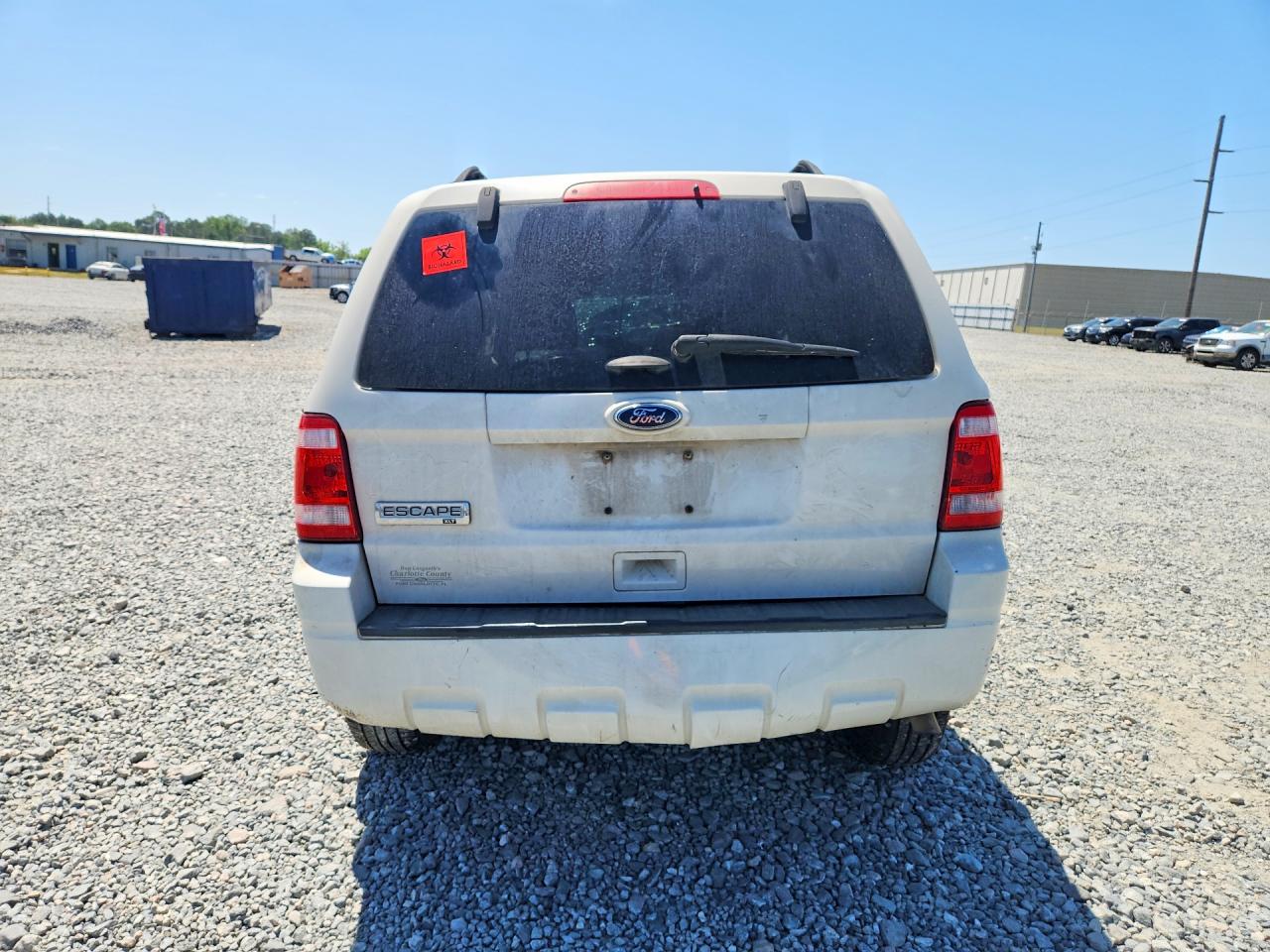 2011 FORD ESCAPE XLT photo 11