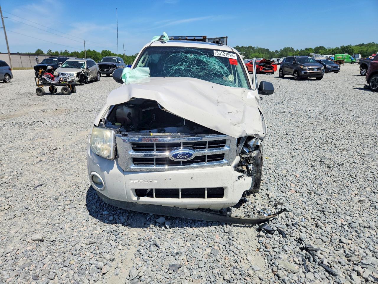2011 FORD ESCAPE XLT photo 9