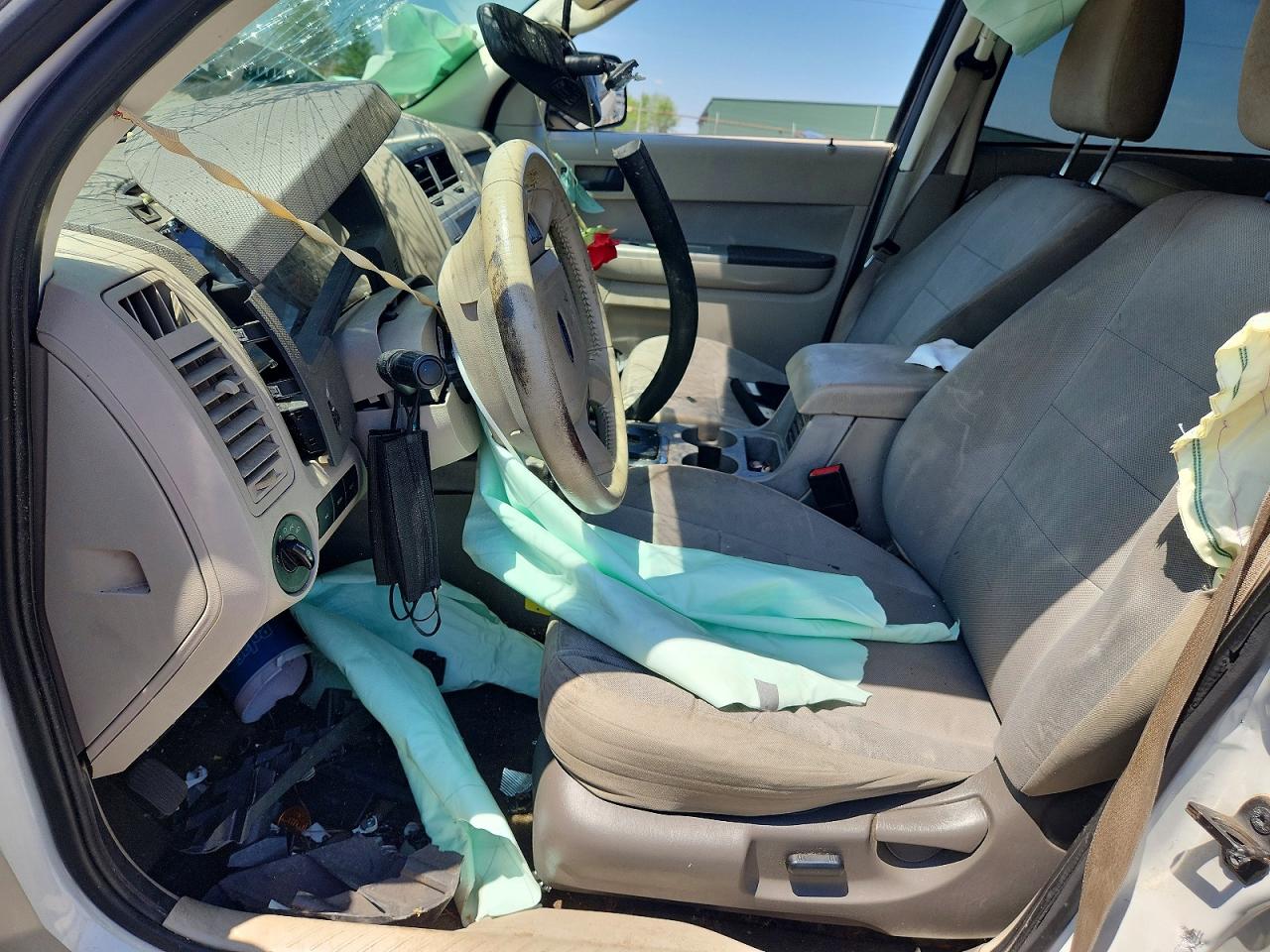 2011 FORD ESCAPE XLT photo 13