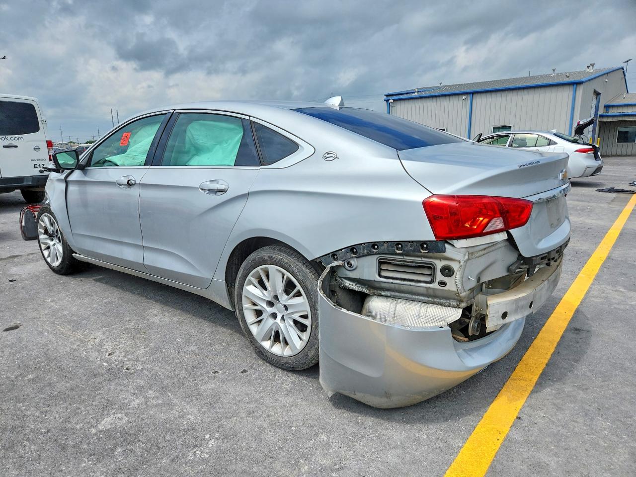 2014 CHEVROLET IMPALA LS photo 3