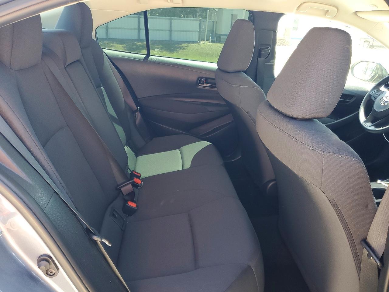 2024 TOYOTA COROLLA LE photo 19