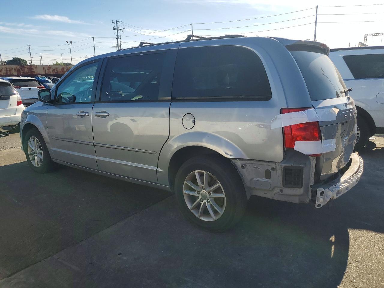 2015 DODGE GRAND CARAVAN SXT photo 3