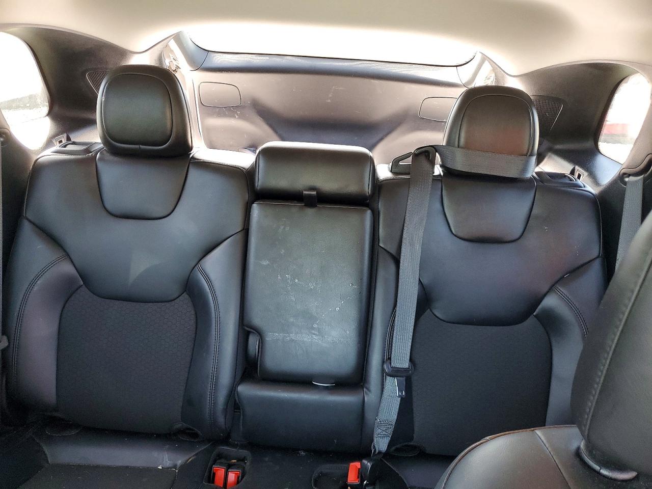 2021 JEEP CHEROKEE LATITUDE PLUS photo 19