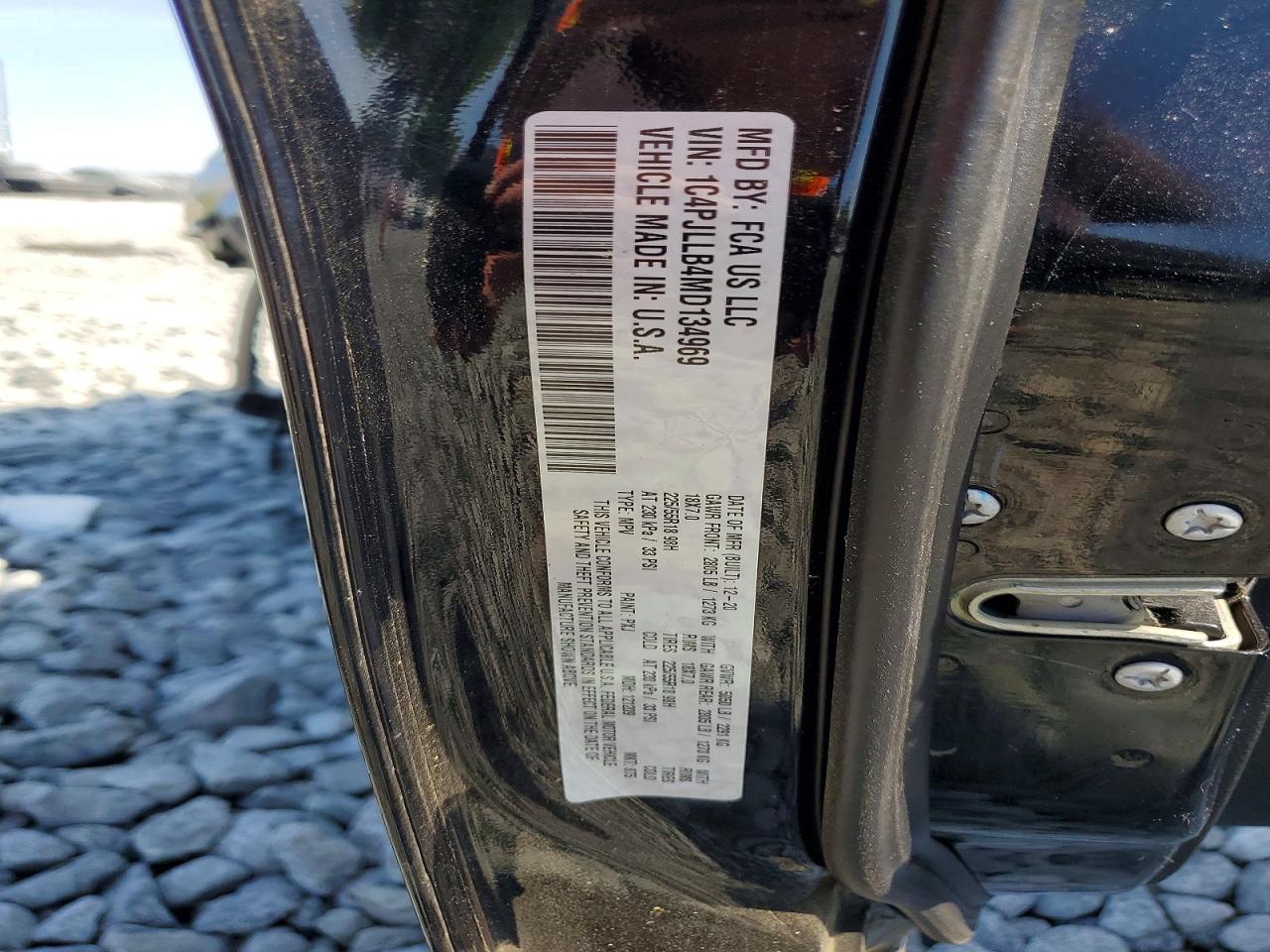 2021 JEEP CHEROKEE LATITUDE PLUS photo 25