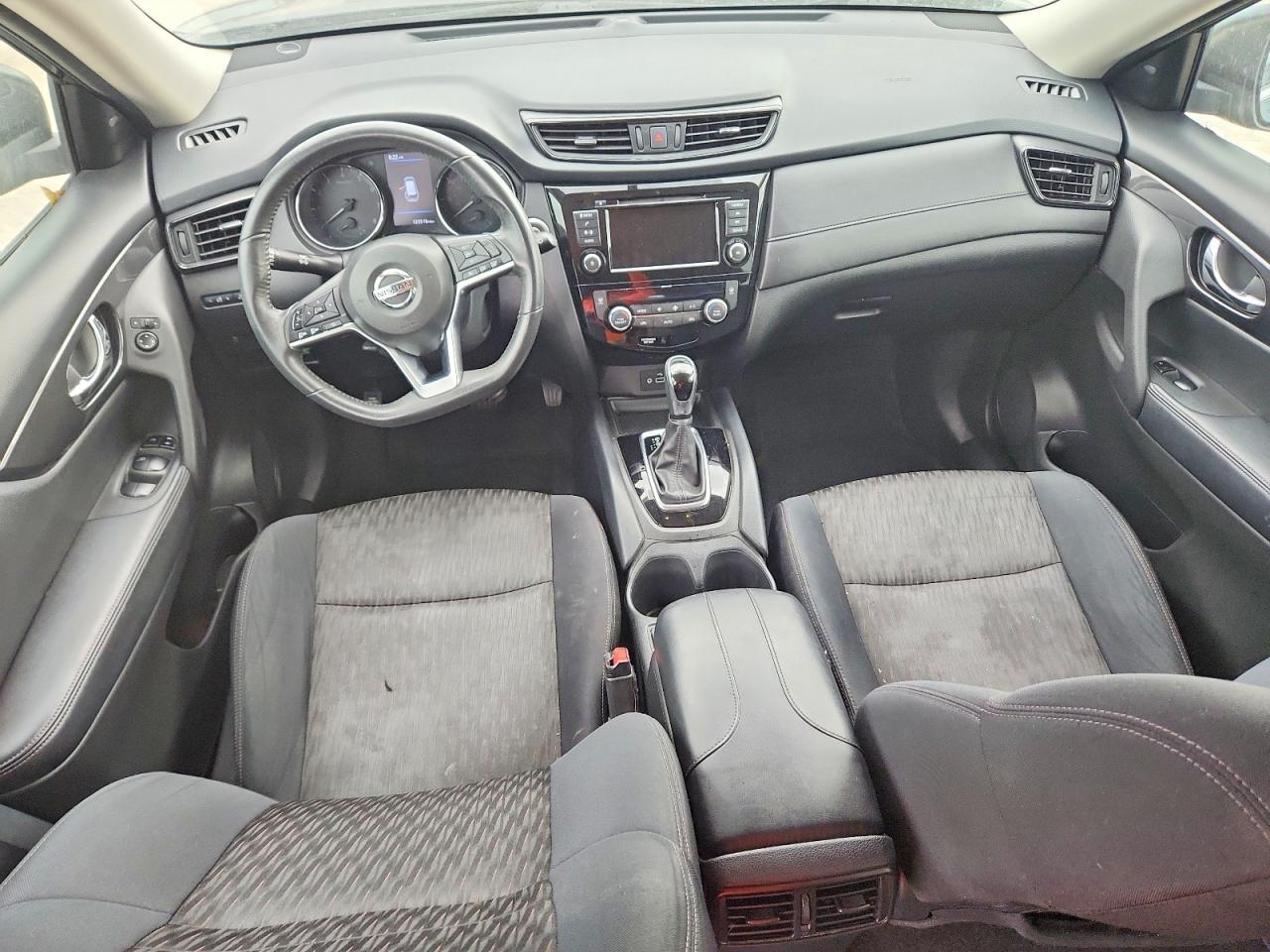 2018 NISSAN ROGUE SV photo 15