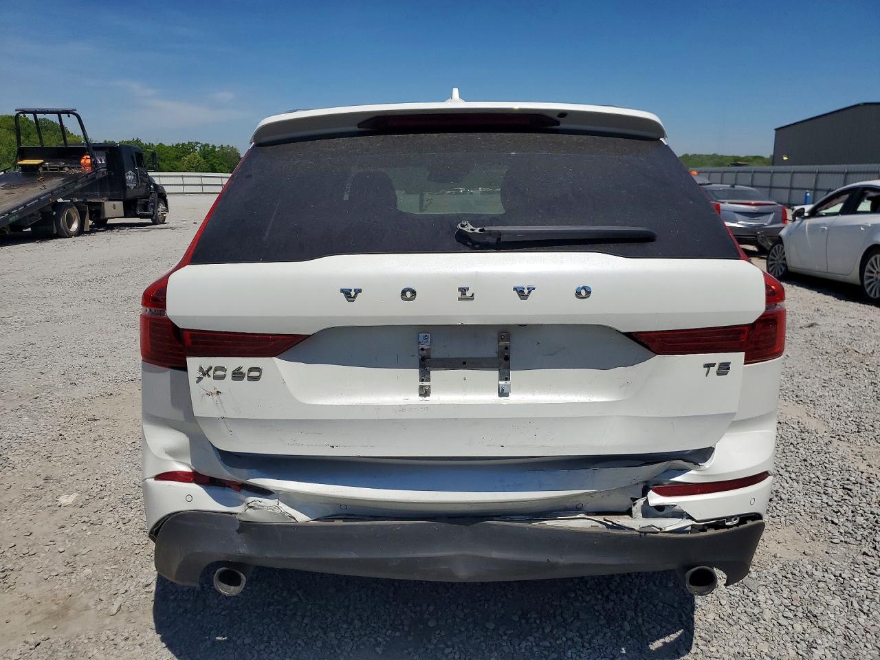 2021 VOLVO XC60 T5 MOMENTUM photo 11