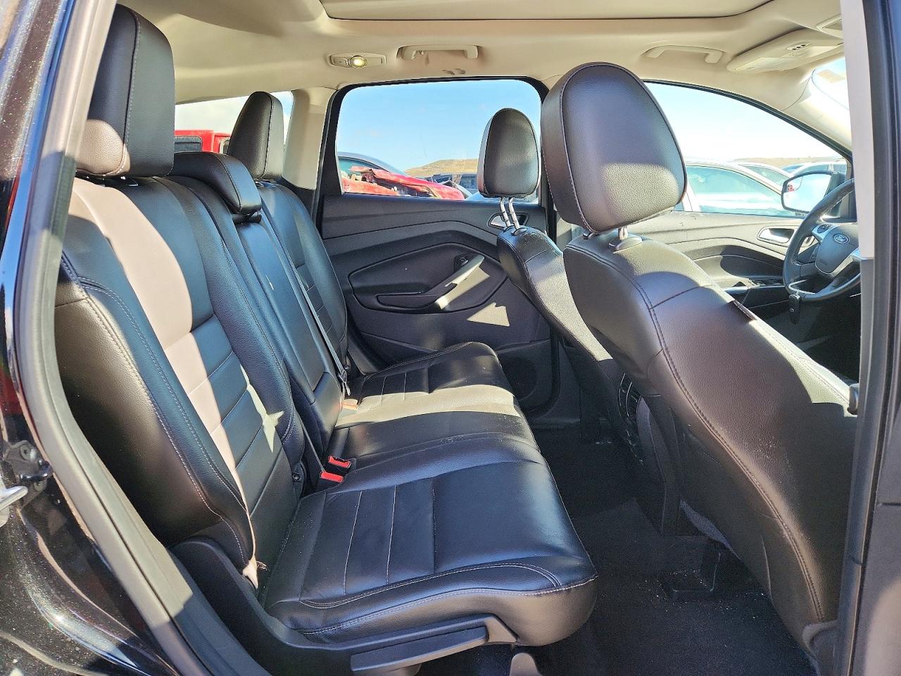 2015 FORD ESCAPE TITANIUM photo 11