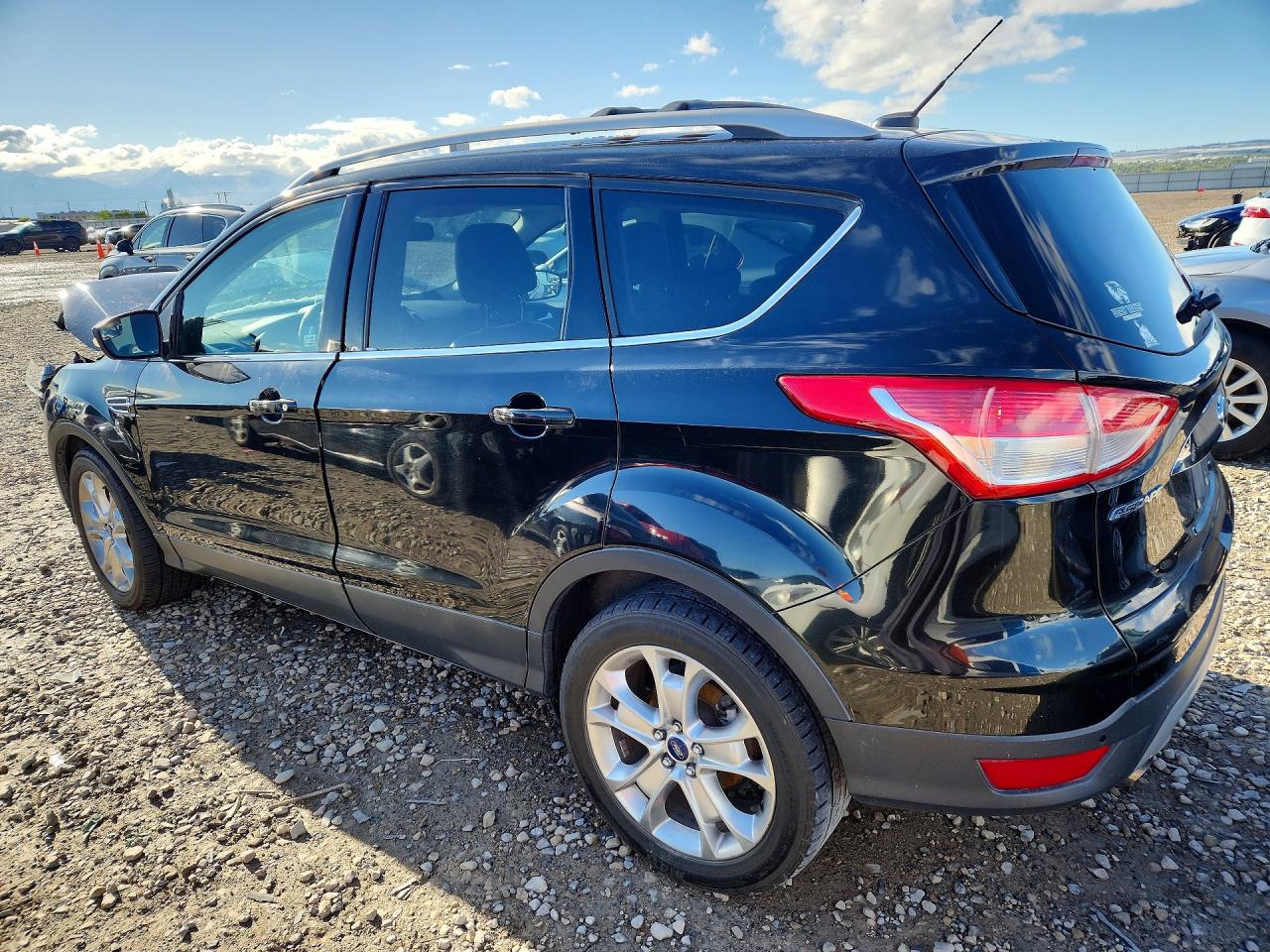 2015 FORD ESCAPE TITANIUM photo 2