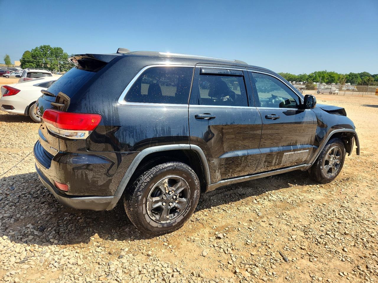 2014 JEEP GRAND CHEROKEE LAREDO photo 3
