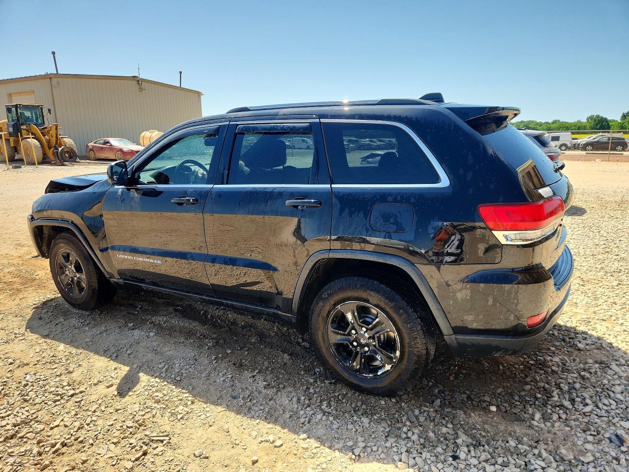 2014 JEEP GRAND CHEROKEE LAREDO photo 2