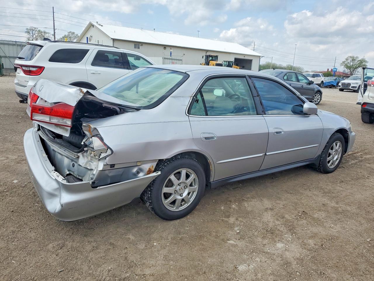 2002 HONDA ACCORD photo 5