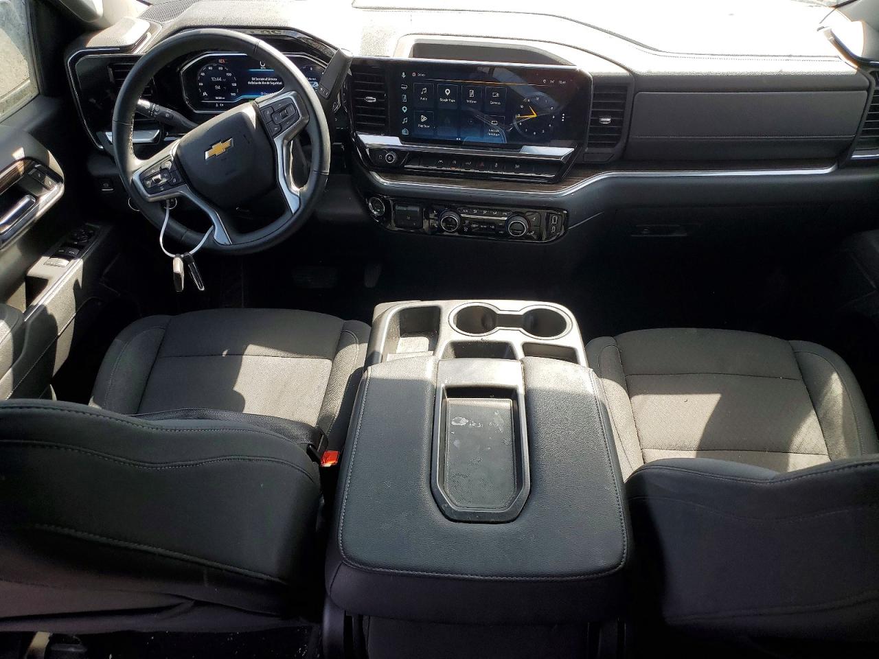 2025 CHEVROLET SILVERADO K1500 LT-L photo 8