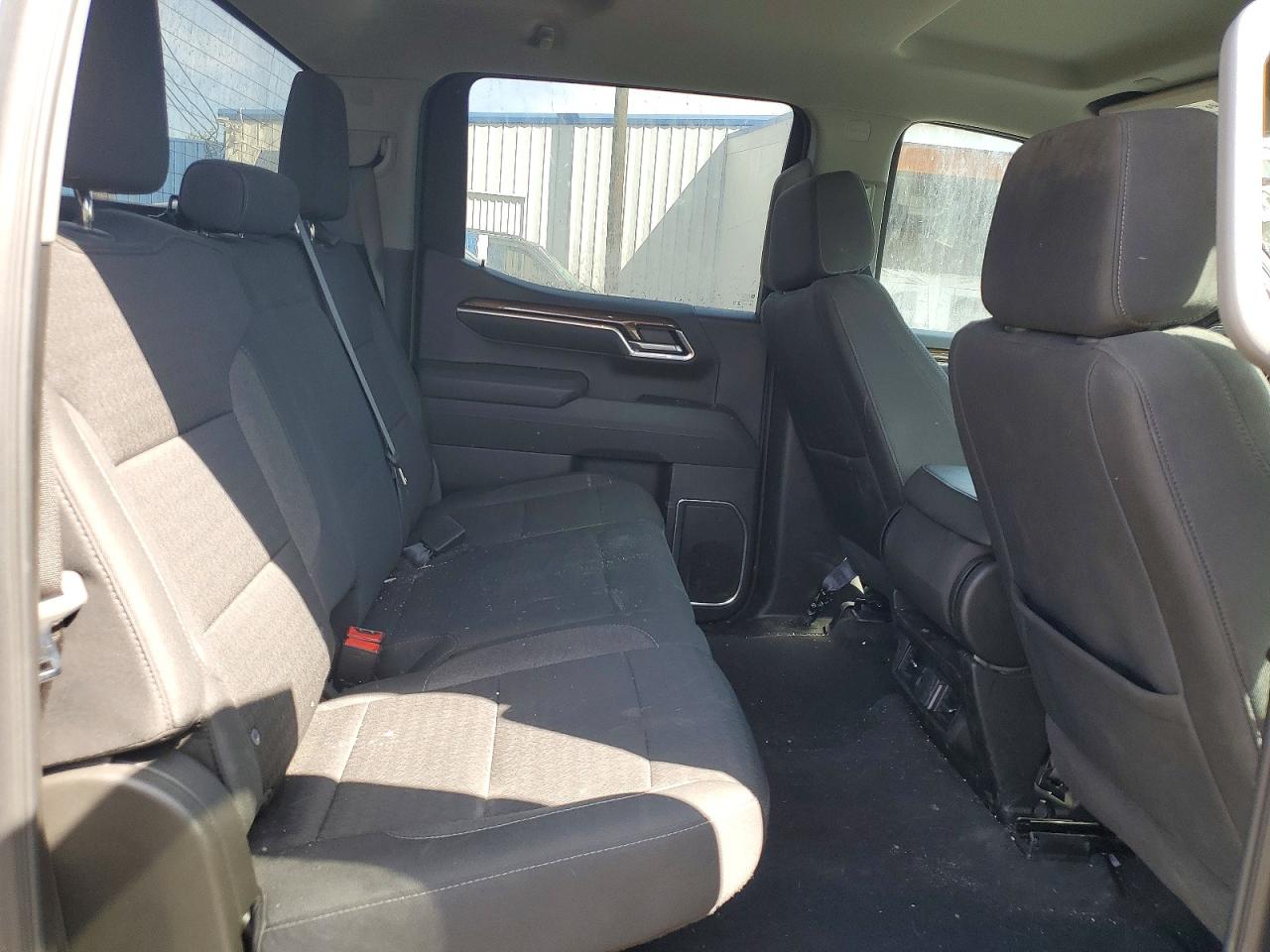2025 CHEVROLET SILVERADO K1500 LT-L photo 10