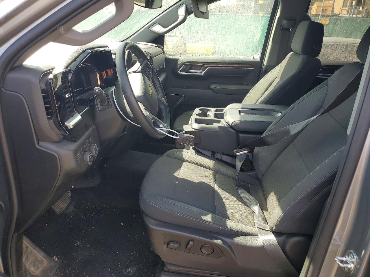 2025 CHEVROLET SILVERADO K1500 LT-L photo 7