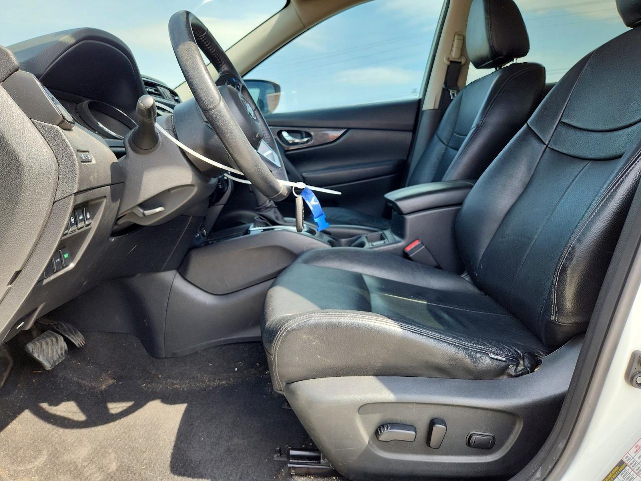 2019 NISSAN ROGUE SV photo 13