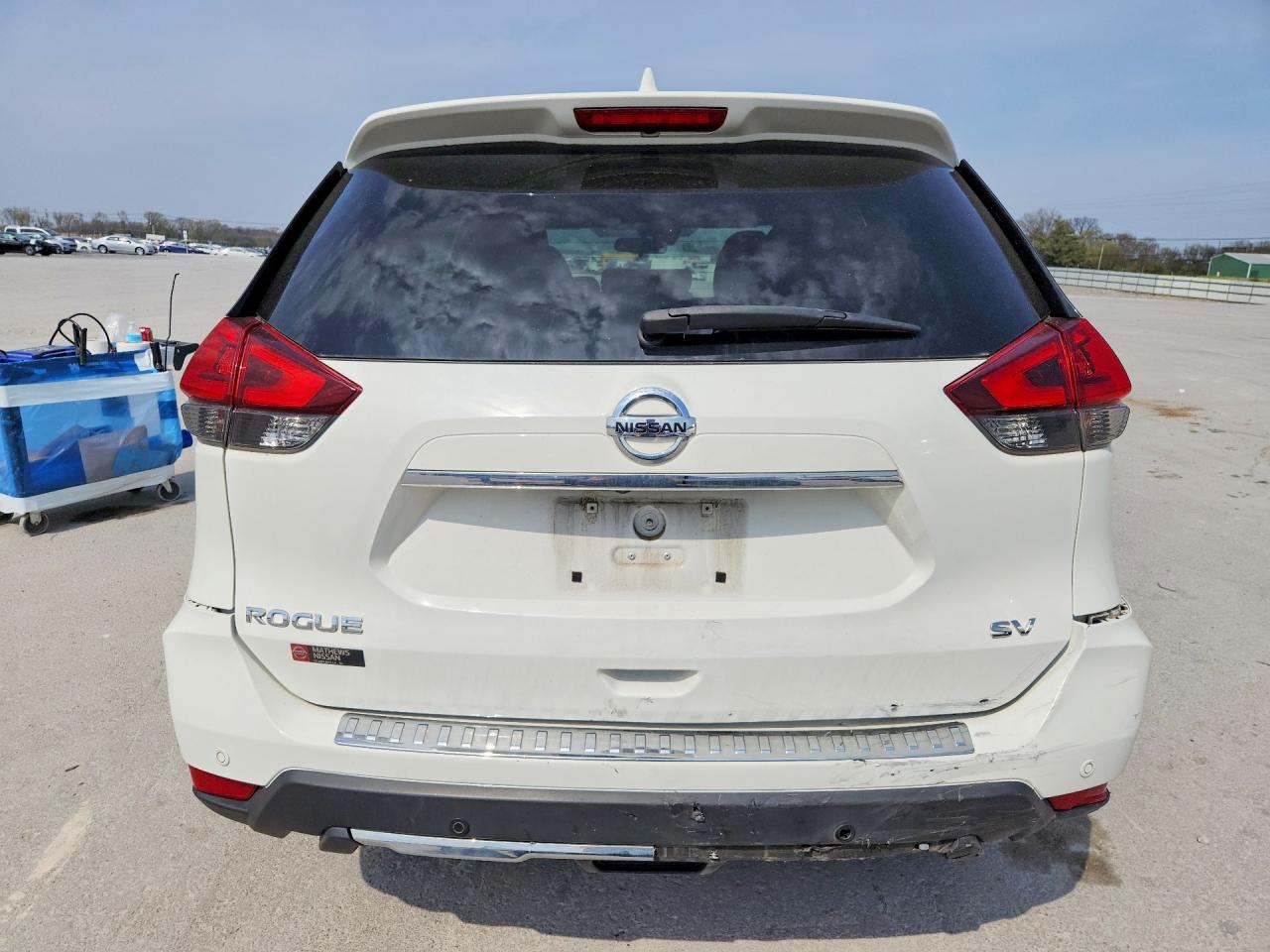 2019 NISSAN ROGUE SV photo 11