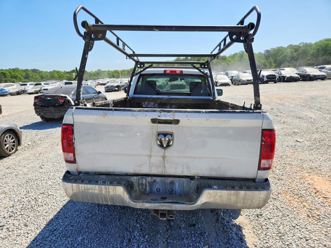 2022 RAM 1500 CLASSIC TRADESMAN photo 11