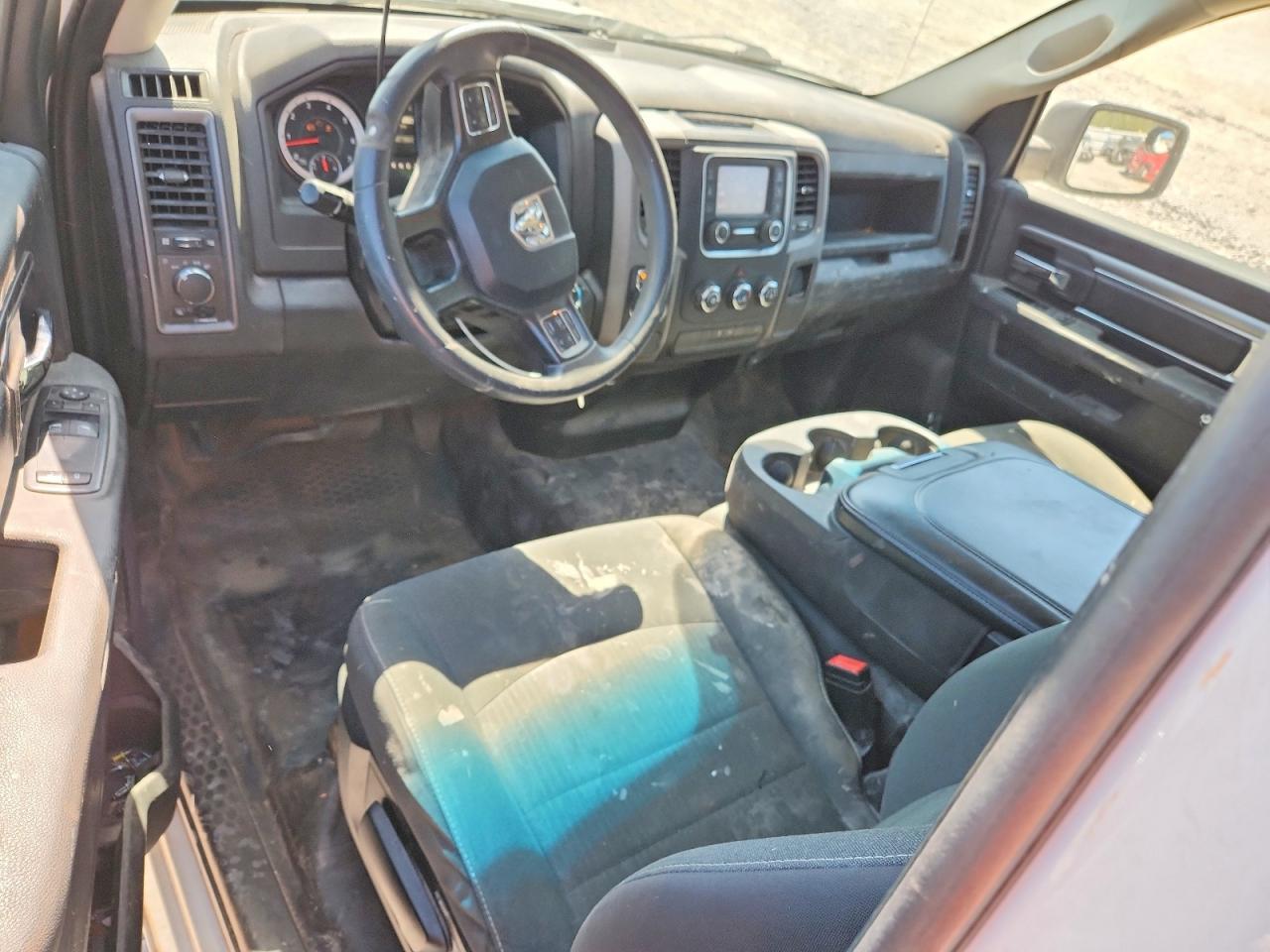 2022 RAM 1500 CLASSIC TRADESMAN photo 15