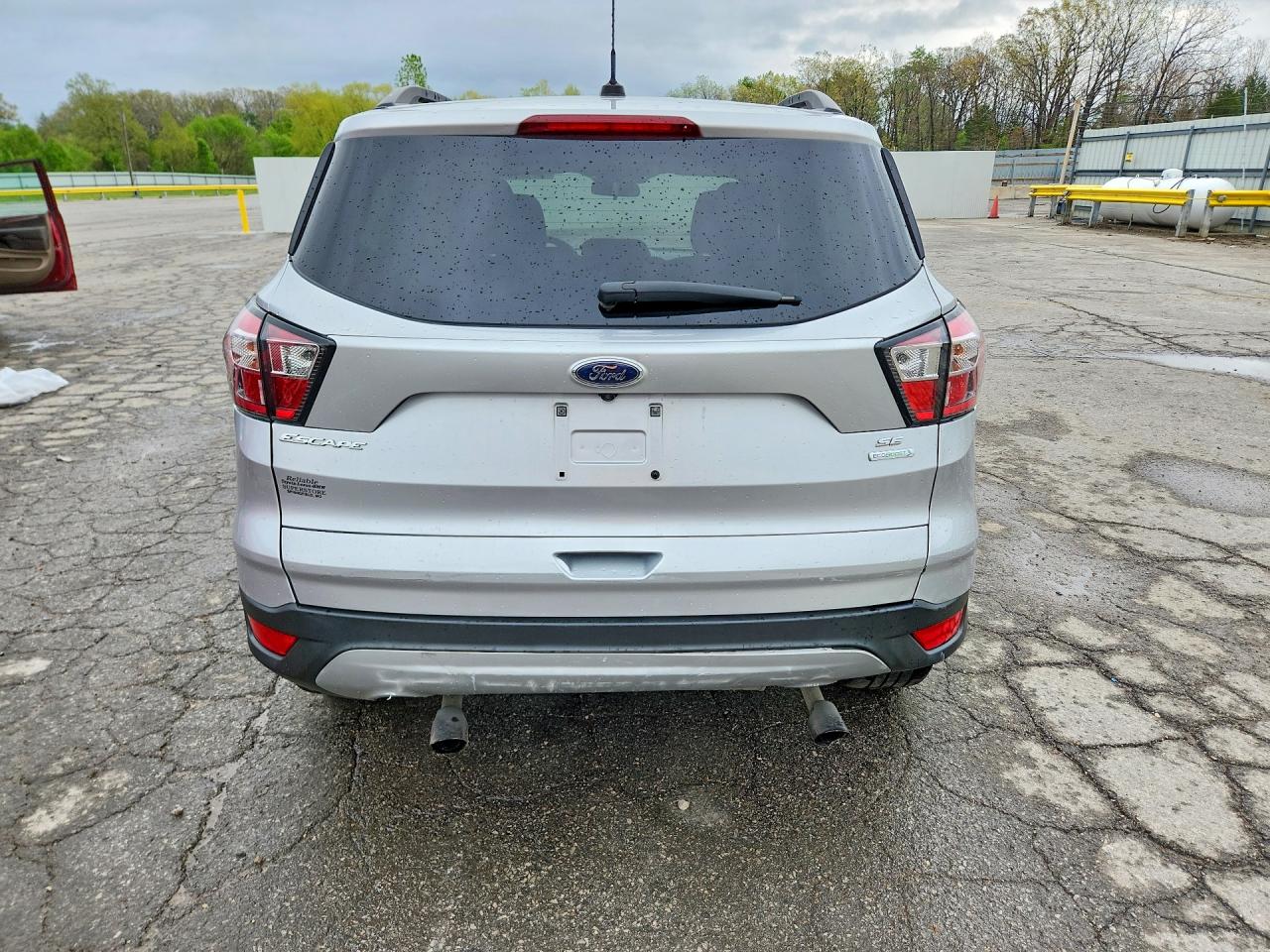 2018 FORD ESCAPE SE photo 16