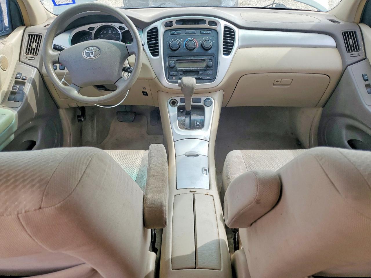 2004 TOYOTA HIGHLANDER BASE photo 15