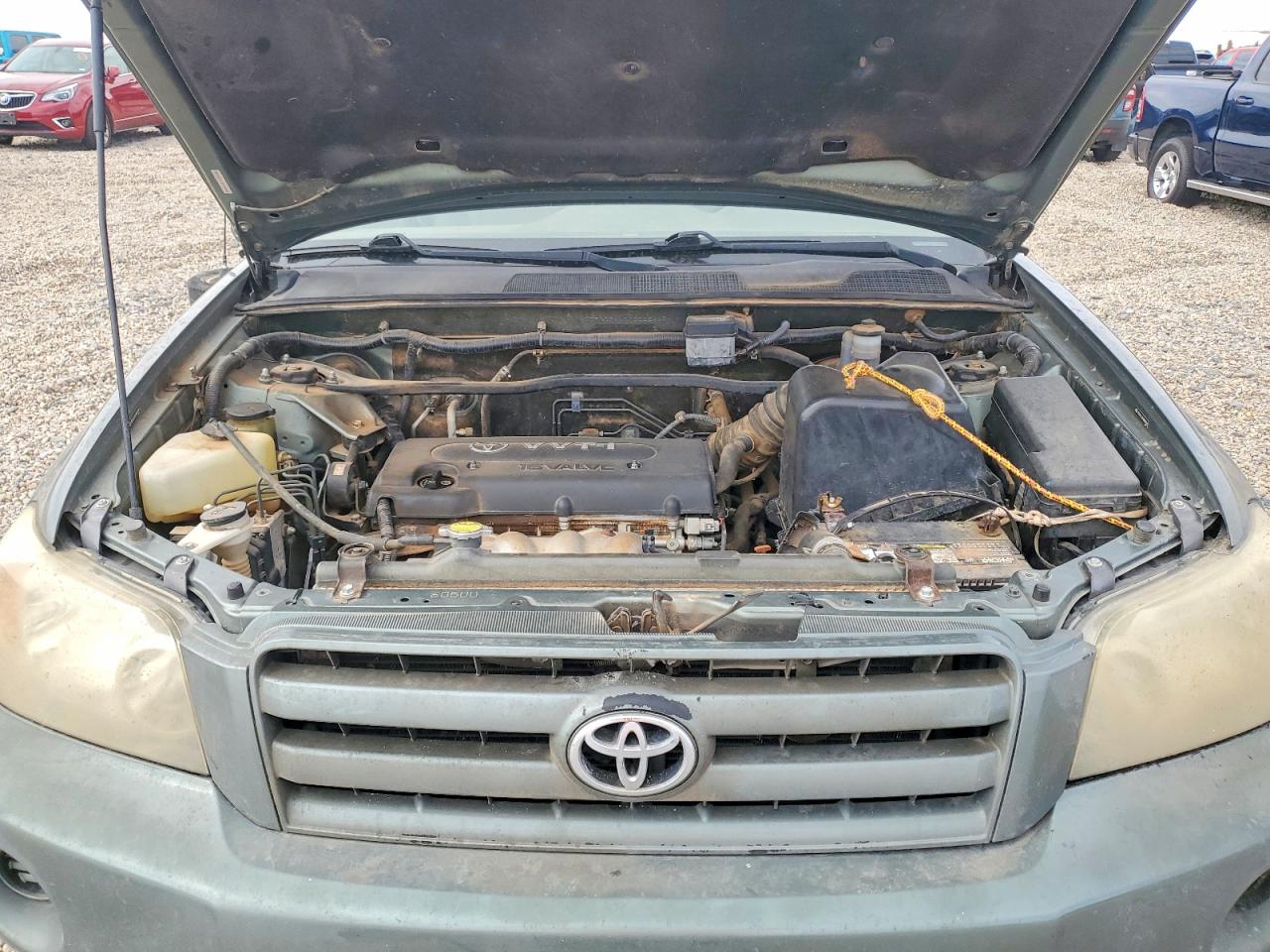2004 TOYOTA HIGHLANDER BASE photo 23