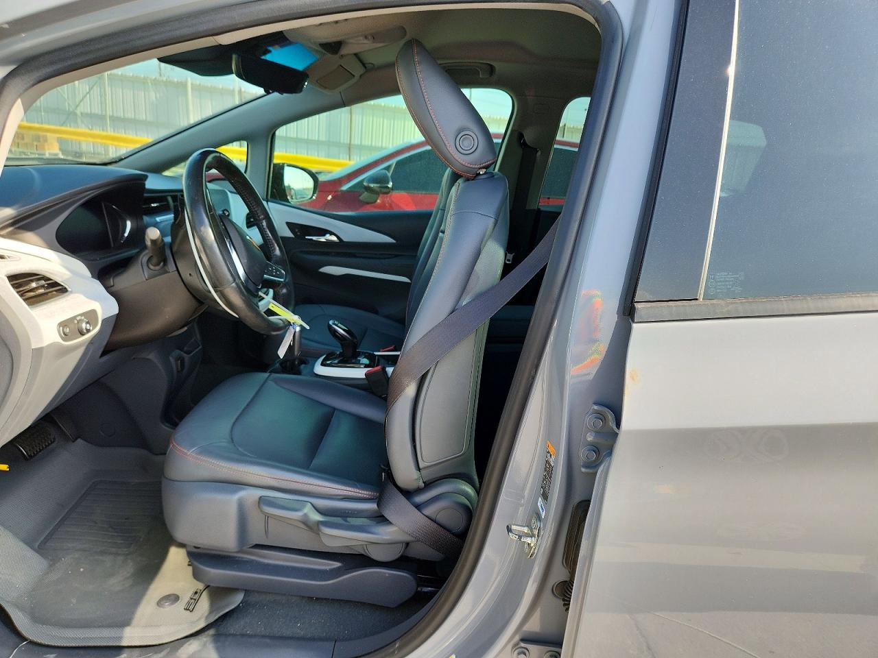 2020 CHEVROLET BOLT EV PREMIER photo 13