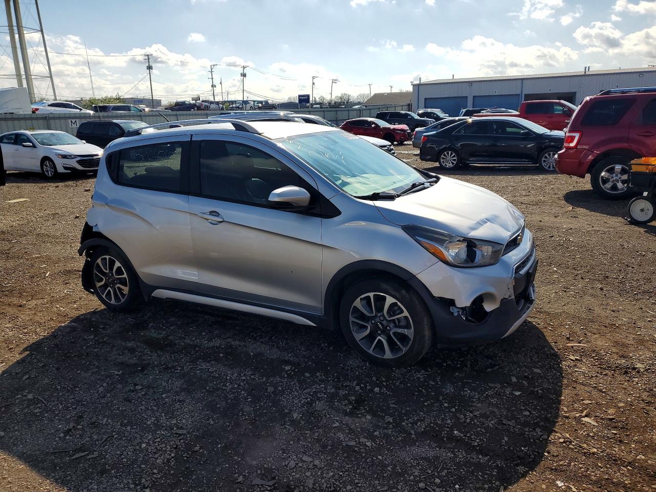 2019 CHEVROLET SPARK ACTIV photo 4
