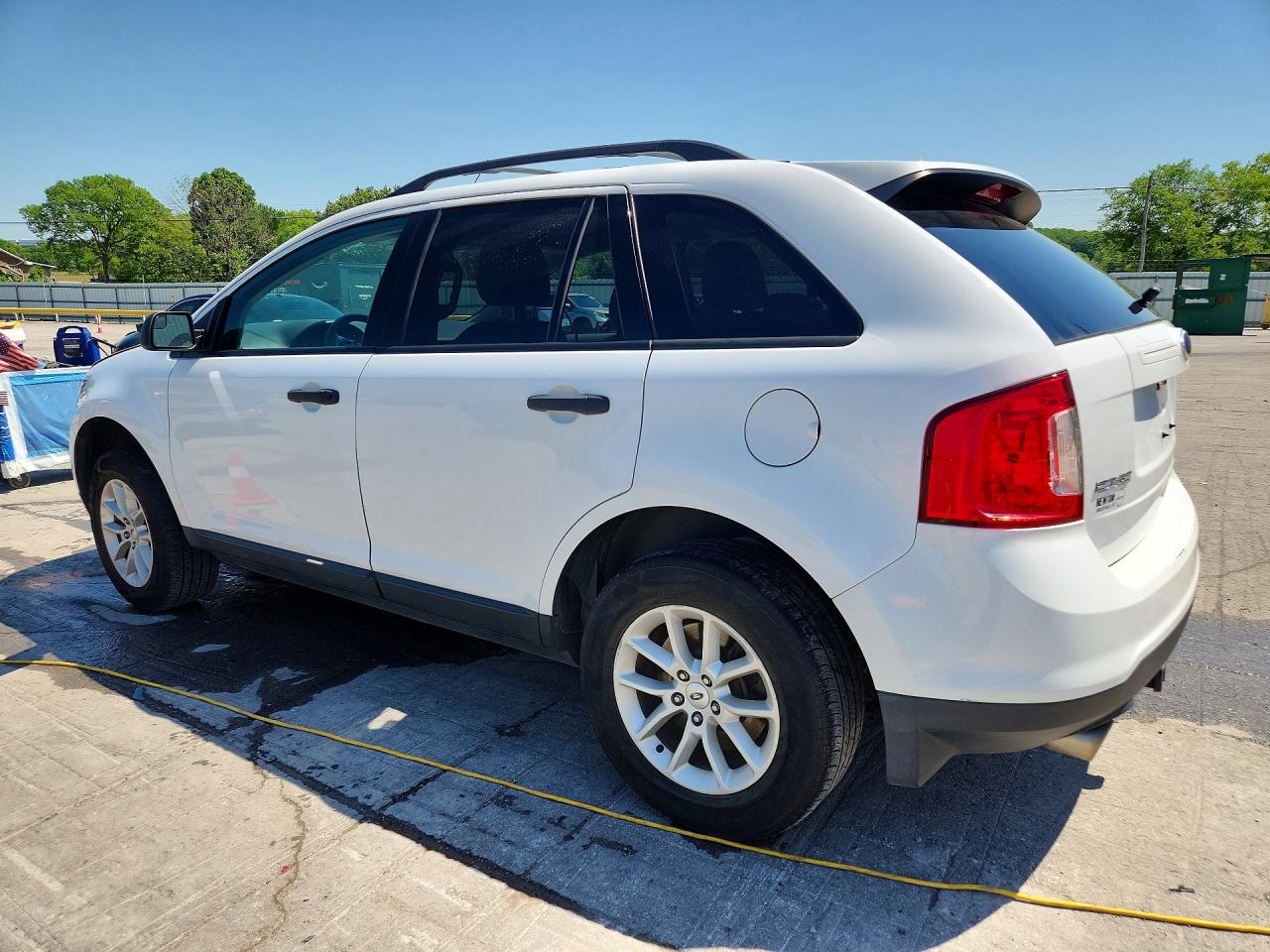2014 FORD EDGE SE photo 4