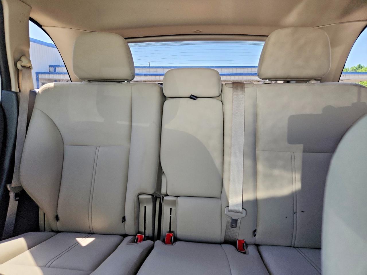 2014 FORD EDGE SE photo 28