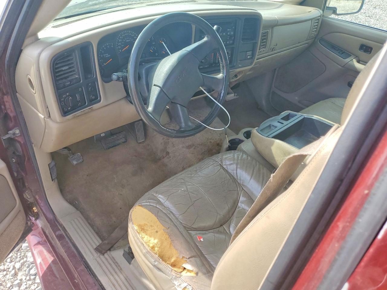 2003 GMC NEW SIERRA C1500 photo 8