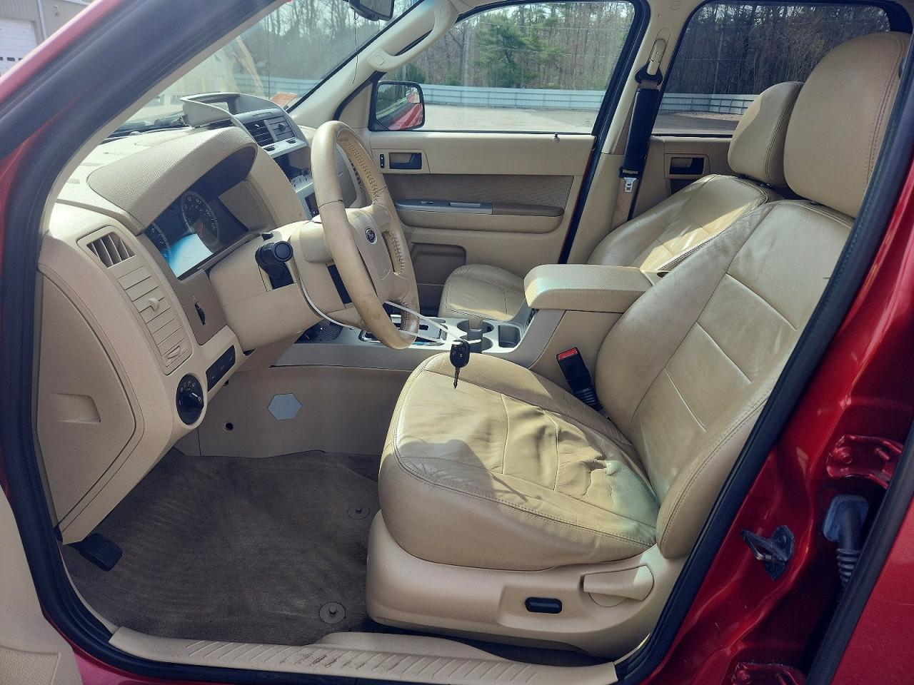 2012 FORD ESCAPE photo 13
