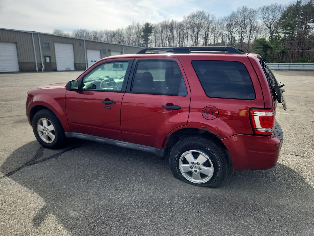 2012 FORD ESCAPE photo 3