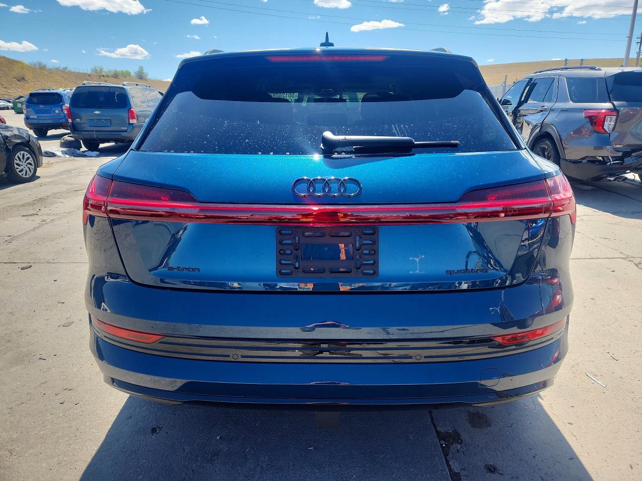 2021 AUDI E-TRON PRESTIGE photo 6