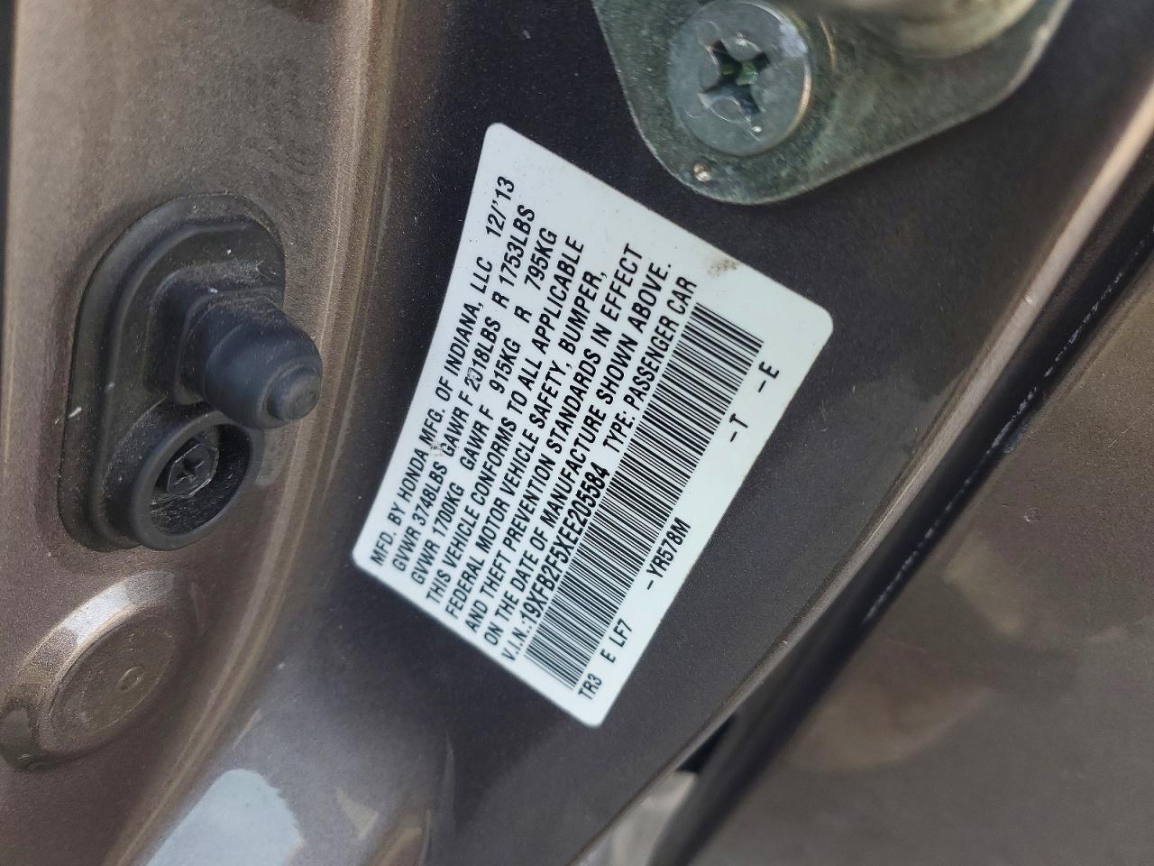 2014 HONDA CIVIC LX photo 34