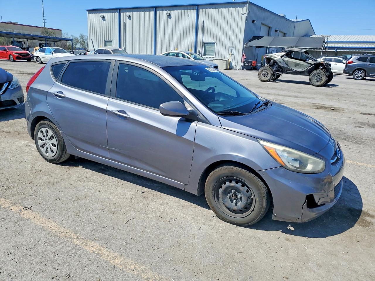 2016 HYUNDAI ACCENT SE photo 10