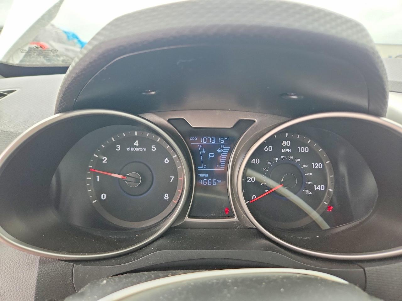 2013 HYUNDAI VELOSTER BASE photo 25