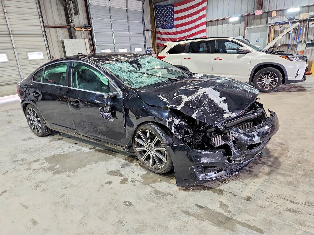 2018 VOLVO S60 INSCRIPTION photo 7