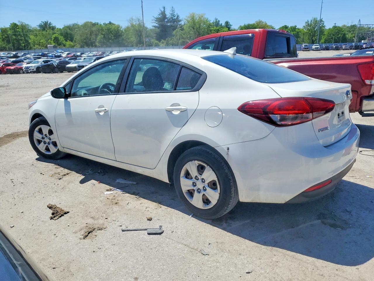 2018 KIA FORTE LX photo 3